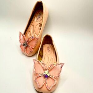 Size 1 baby shoes good for a photoshoot and such